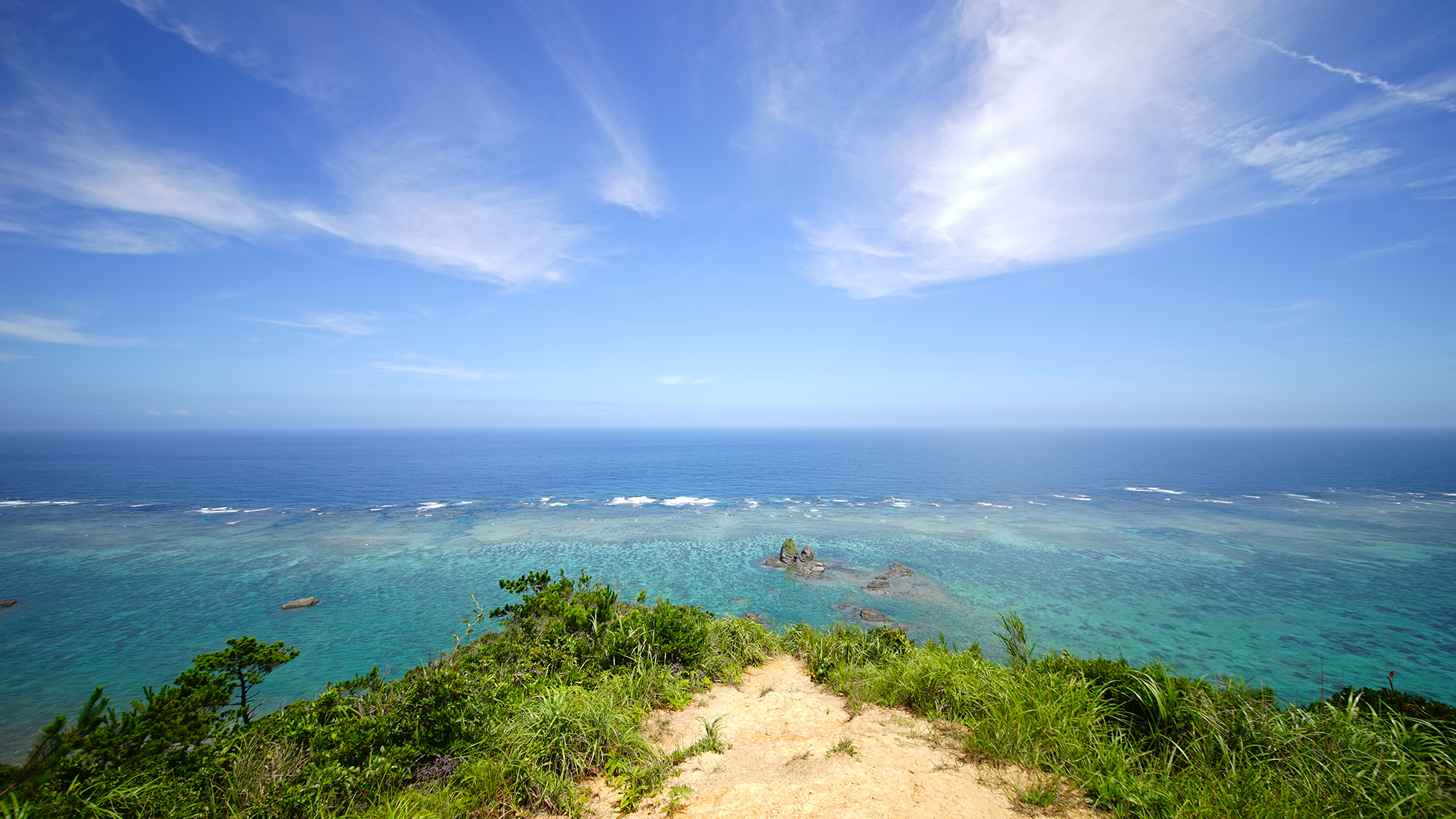 ジュゴンの見える丘 じゅごんのみえるおか ジュゴン おきろぐ Okilog 沖縄