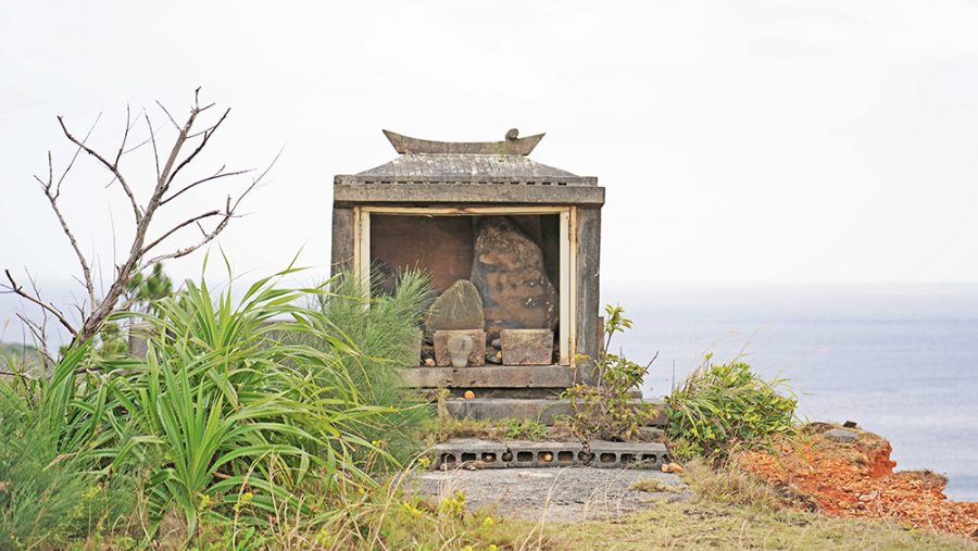 沖縄 小浜の川神（こはまのかわかみ）いつ建てられた祠（ほこら）なんだろう？