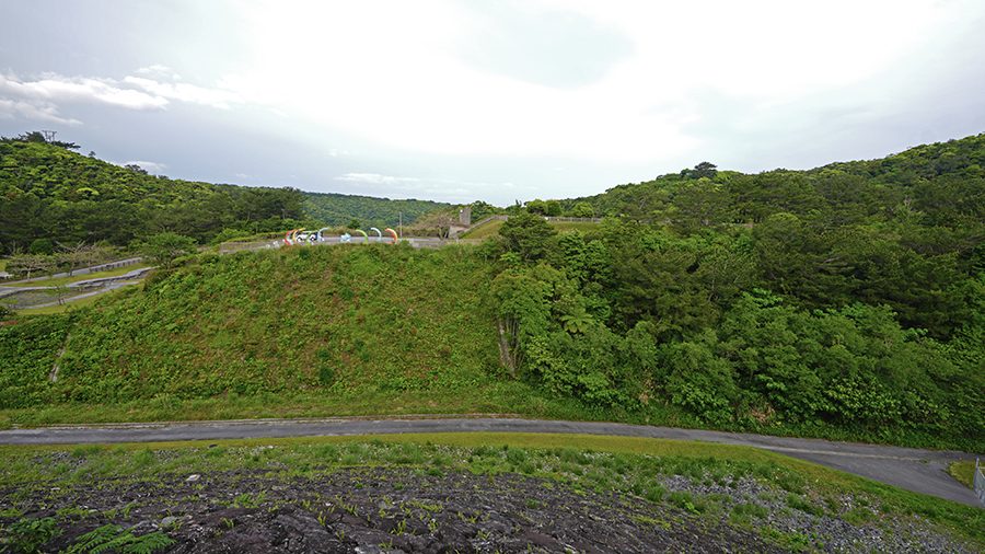 ダム 辺野喜ダム 「親水広場」「湖畔公園」「星空広場」
