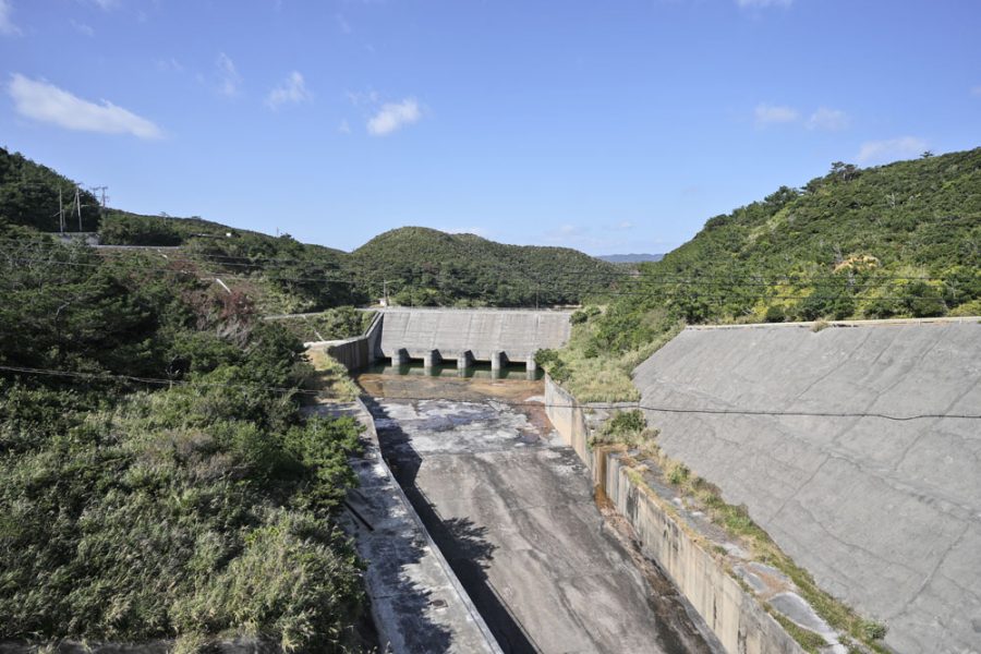 福地ダム上流洪水吐 （ふくじだむじょうりゅうこうずいばき）