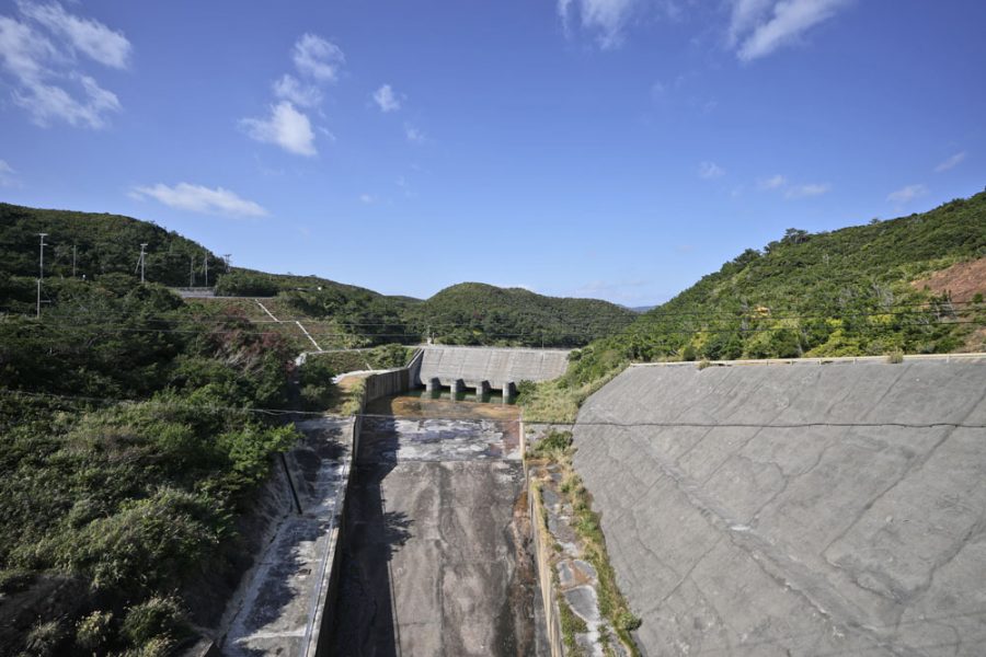福地ダム上流洪水吐 （ふくじだむじょうりゅうこうずいばき）