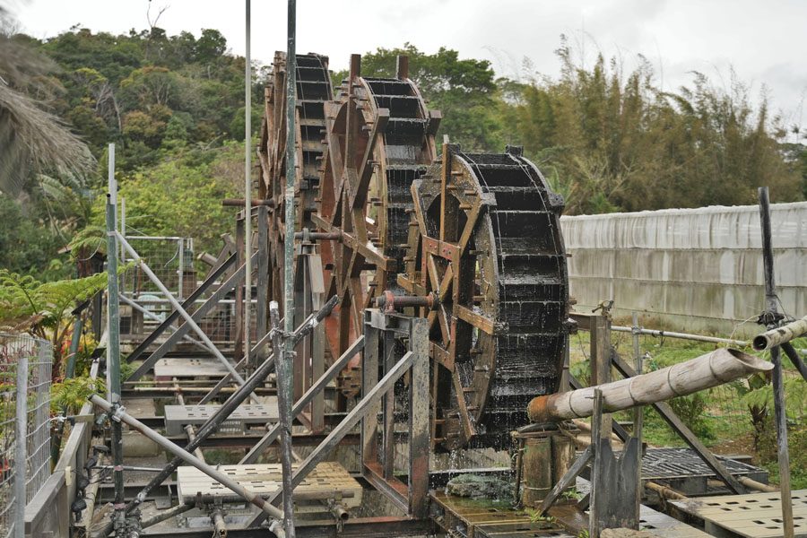 喜瀬武原の三連水車・足踏み水車 （きせんばるのさんれんすいしゃ・あしふみすいしゃ）